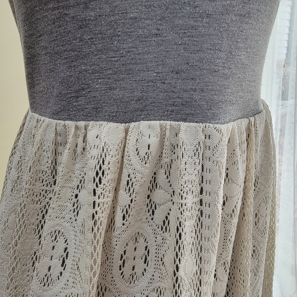 Xhilaration Spaghetti Strap Gray & Cream Lace Dress Size Medium EUC - Picture 4 of 10